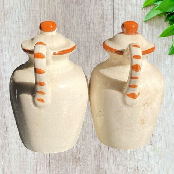 Vintage Radish Salt & Pepper Shakers - Picture 4 of 7
